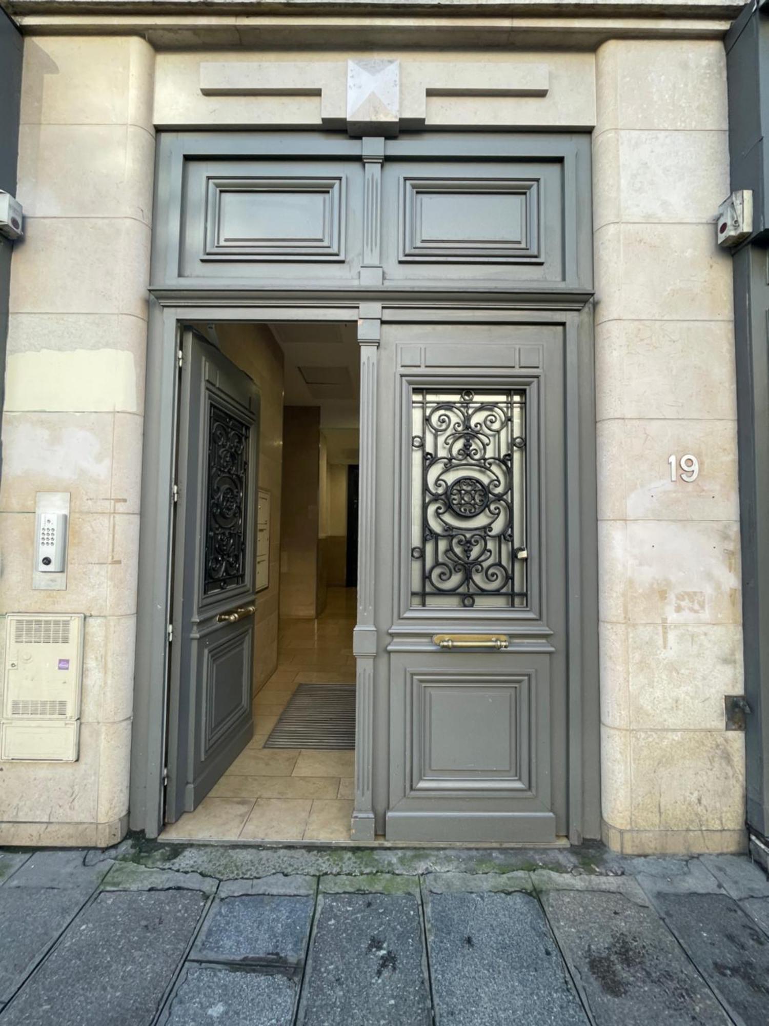 Highstay - Luxury Serviced Apartments - North Marais 2 París Exterior foto